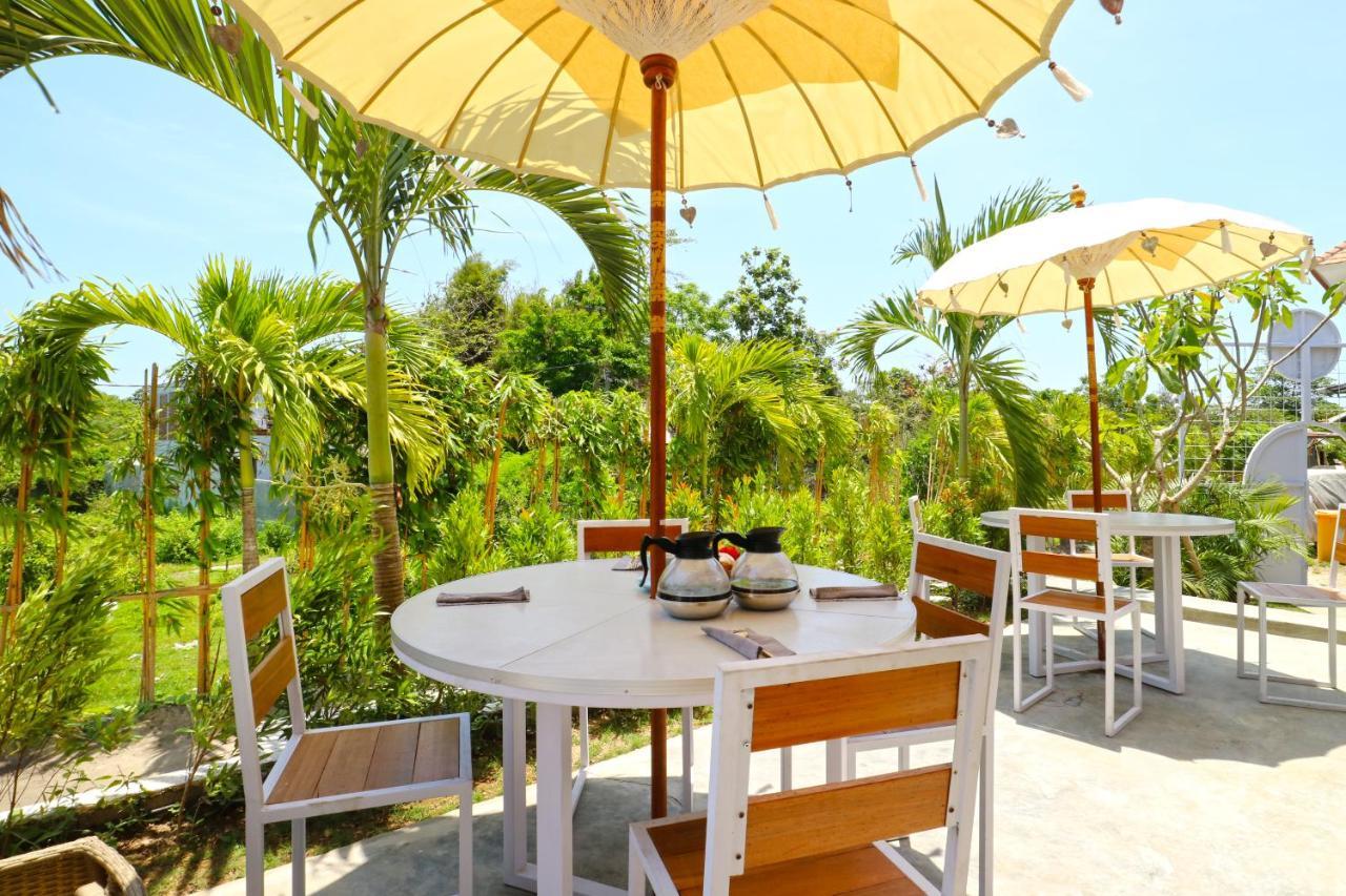 Margarita Surf Hostel Canggu Zewnętrze zdjęcie