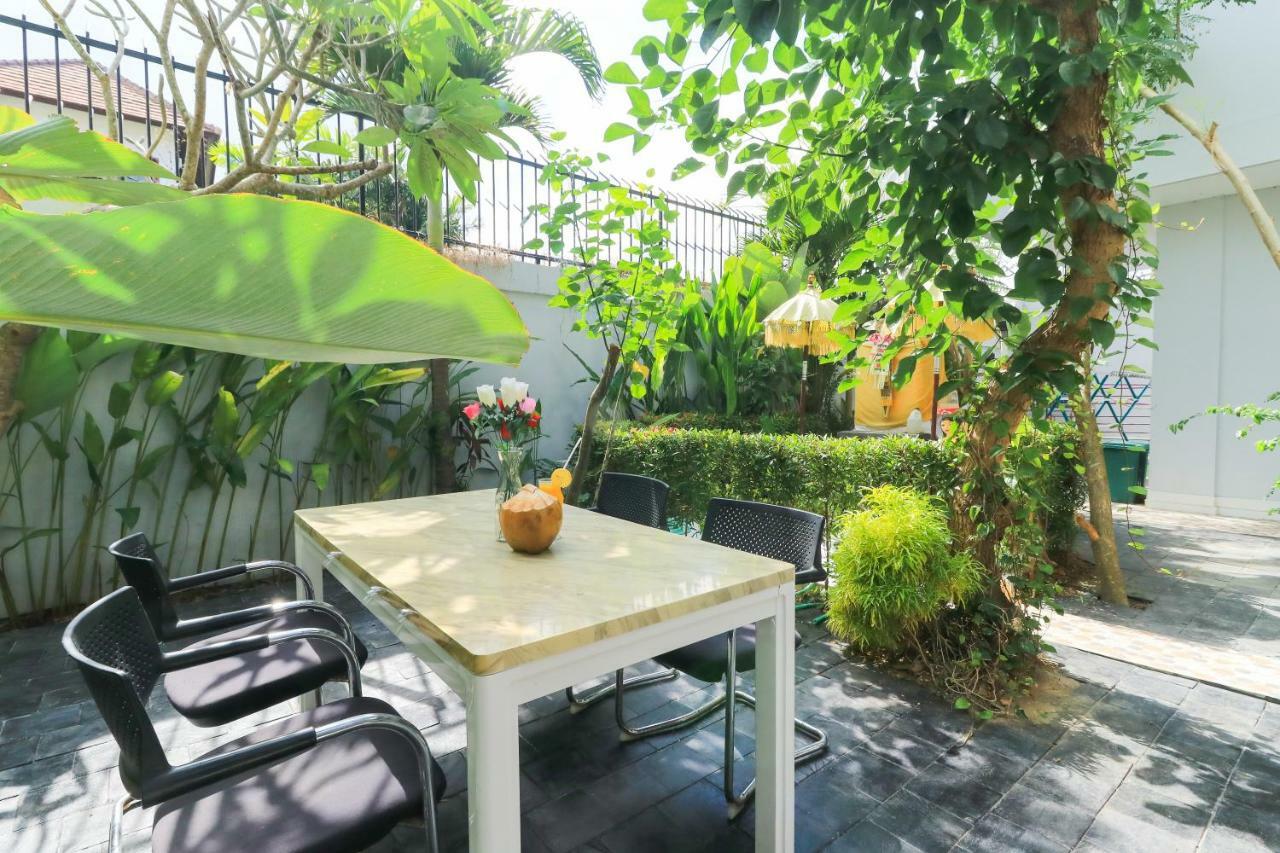 Margarita Surf Hostel Canggu Zewnętrze zdjęcie