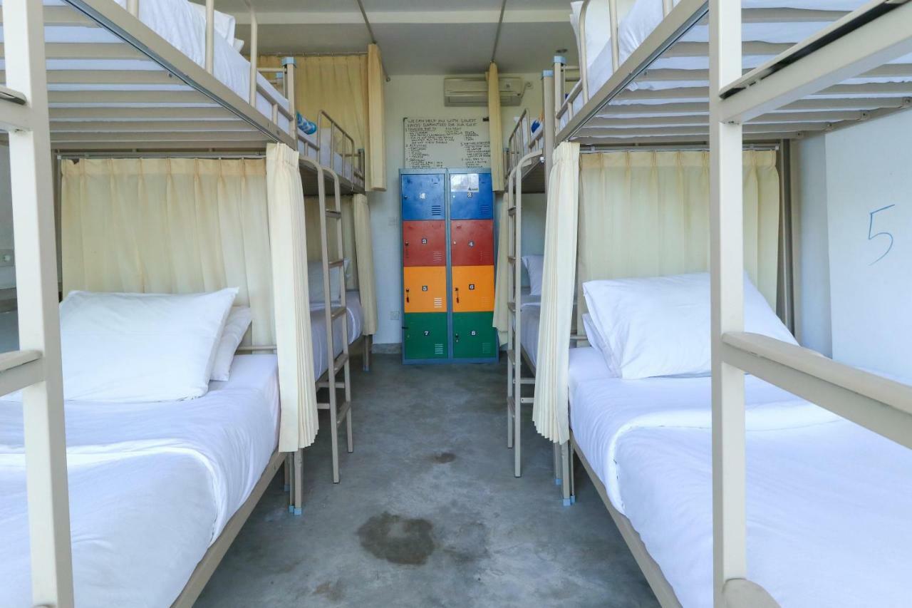 Margarita Surf Hostel Canggu Zewnętrze zdjęcie